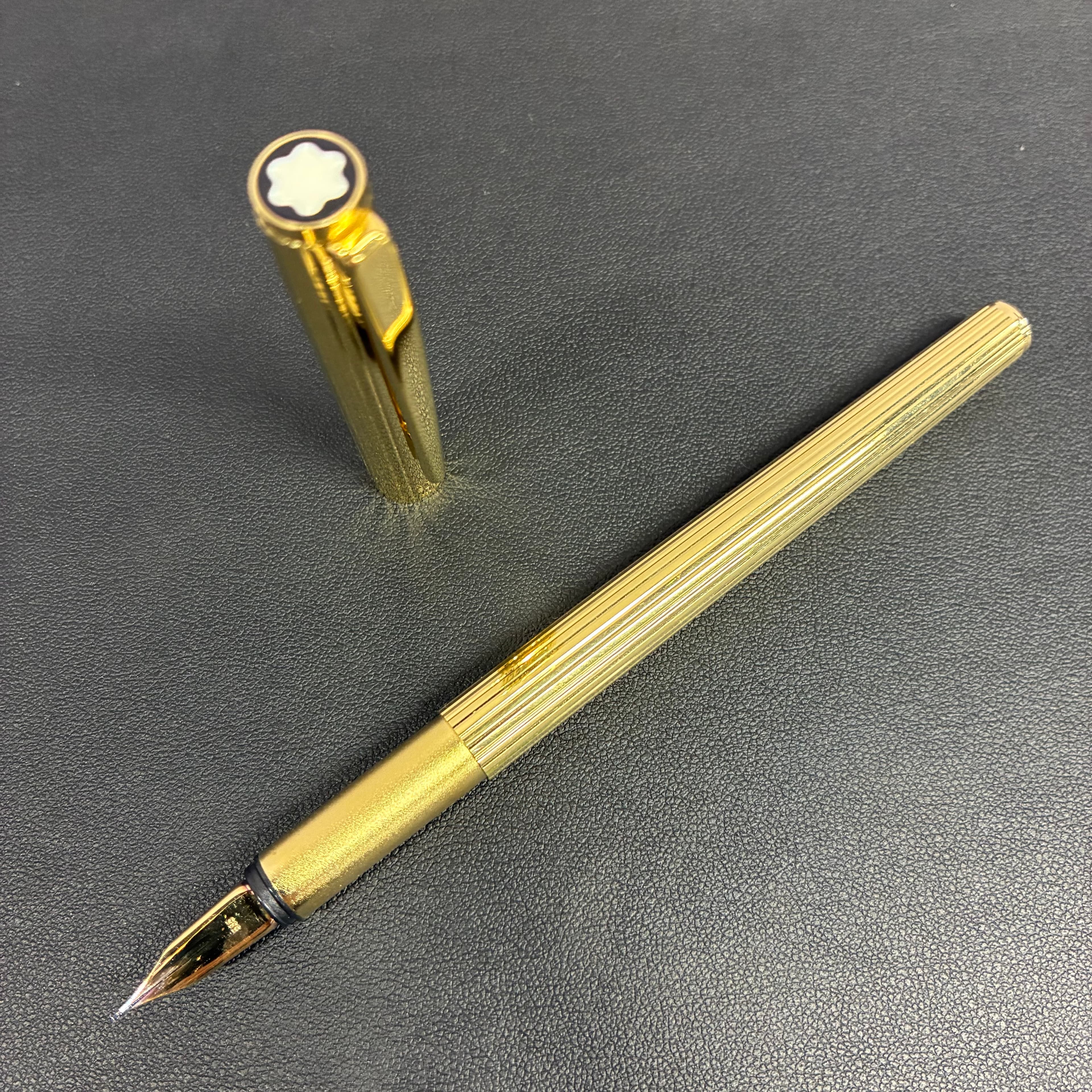🖋️買取実績🖋️【MONTBLANC/モンブラン ノブレス 585刻印 万年筆】
