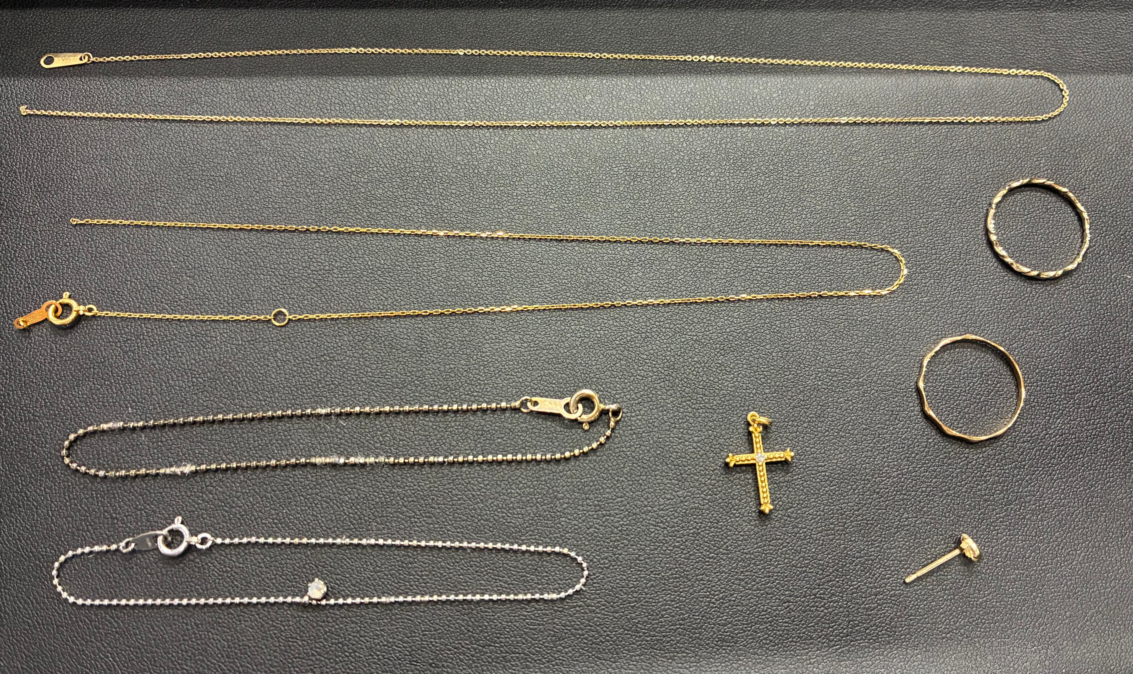 【買取実績】金、プラチナ製アクセサリーをお買取りいたしました。