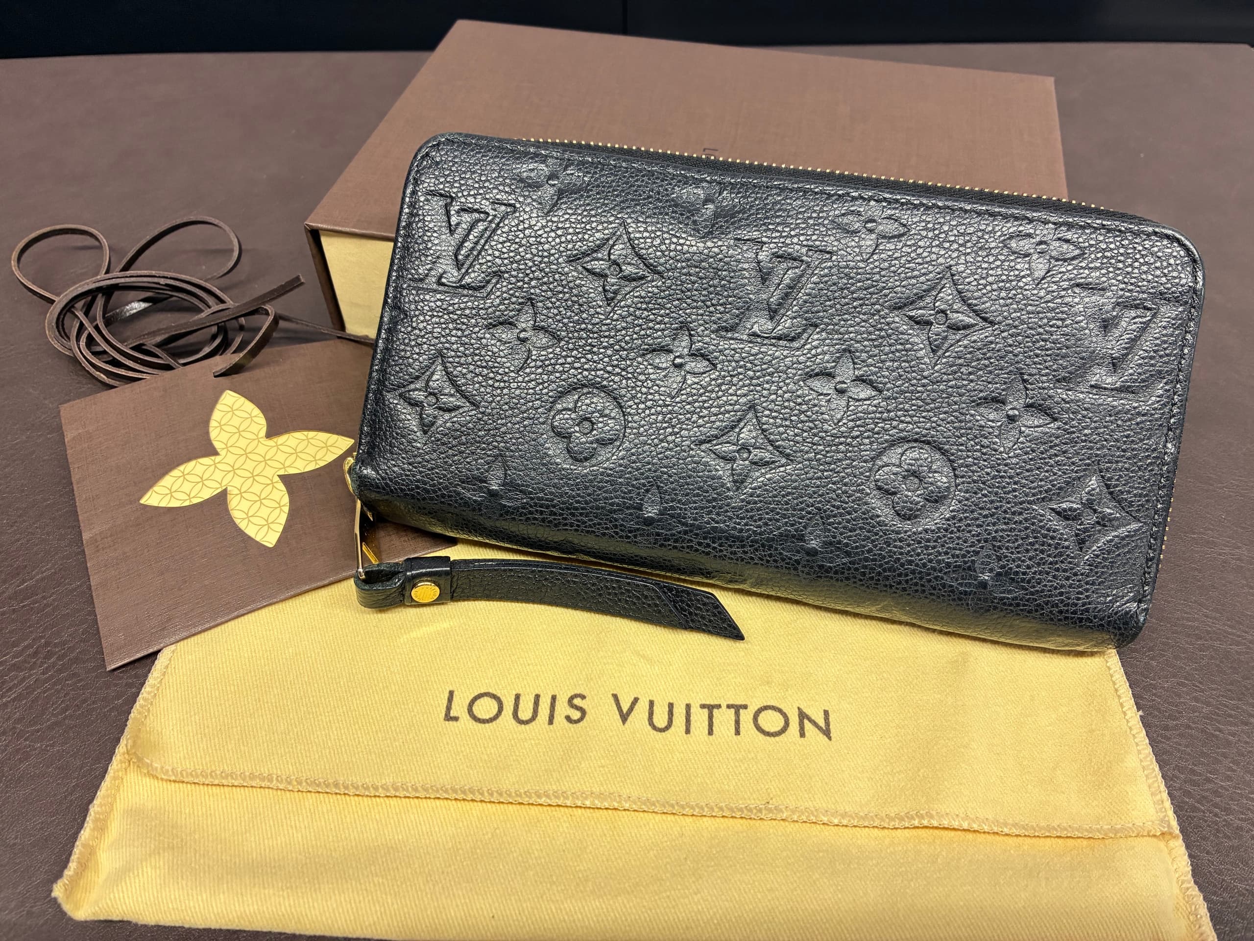 👜買取実績👜 【ルイヴィトン モノグラム アンプラント ジッピーウォレット M61864】お買取いたしました✨